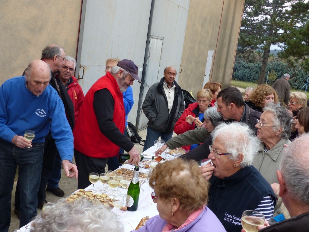 Repas chez les vignerons-Samedi 13 décembre 2014 WAovi5