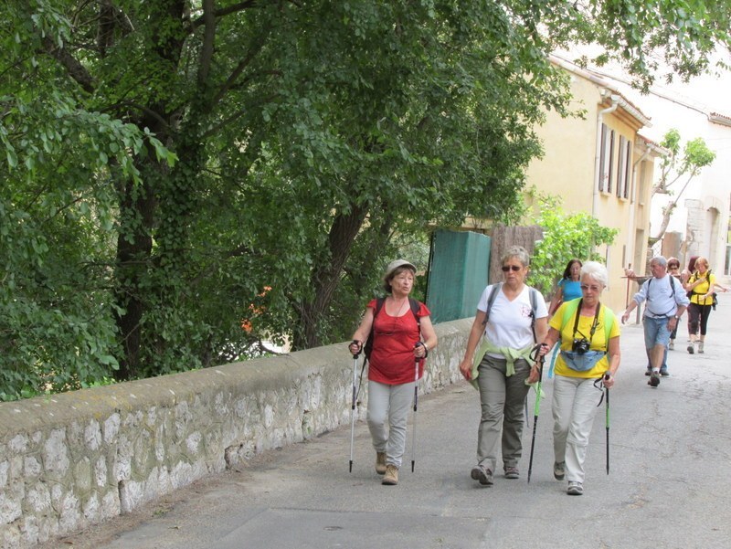 Vauvenargues - Jeudi 29 mai 2014 0bkuy