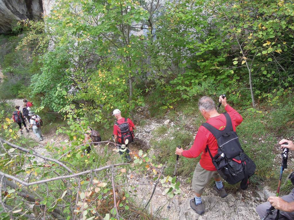 Monieux-Gorges de la Nesque-Jeudi 3 octobre 2013 ZXMqAz