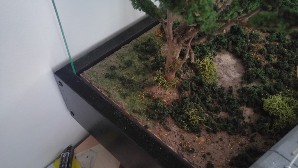 Diorama Jurassic Park - évasion du T-Rex LqTsGG