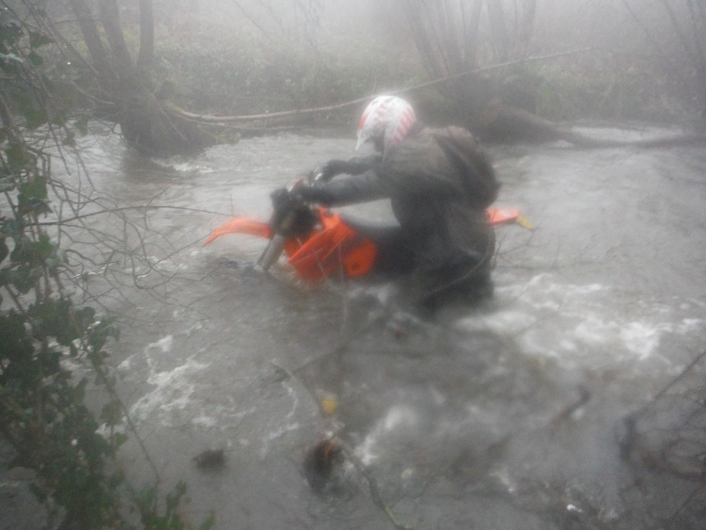 Sunday 13th December - Bikes Optional, Canoes Required - Page 3 BlEti0