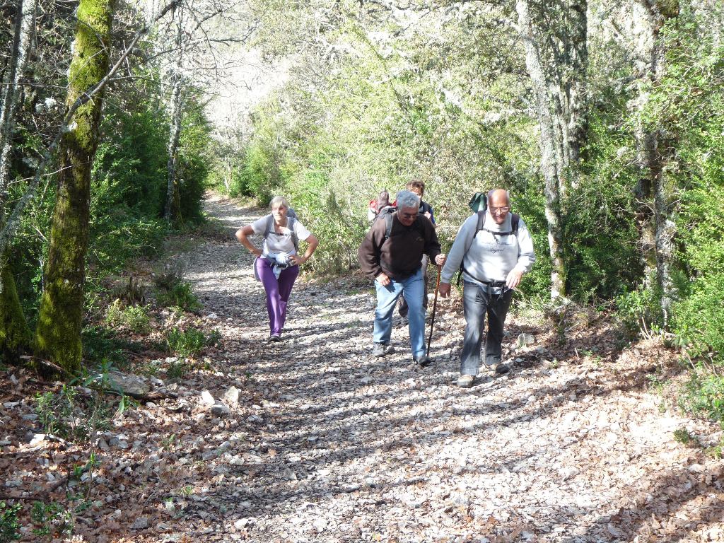 Lubéron-Buoux Aiguebrun-Jeudi 12 avril 2012 Wwpq21