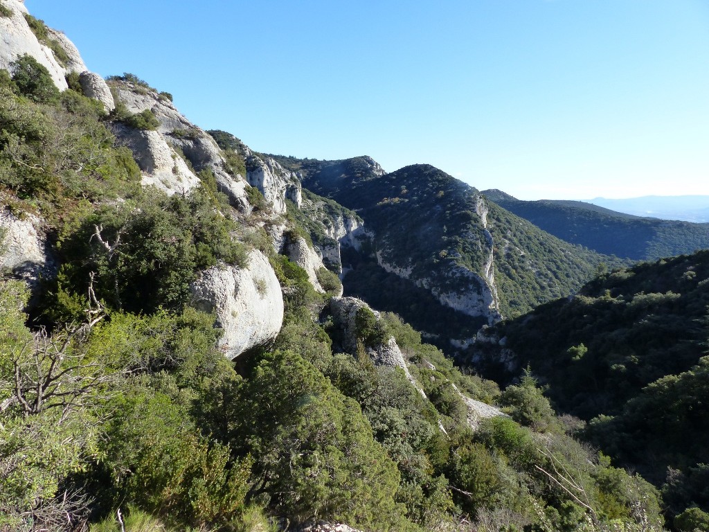 Lubéron-Vallon de l'Arc et Arche du Portalas-Jeudi 26 novembre 2015 HPXgv5