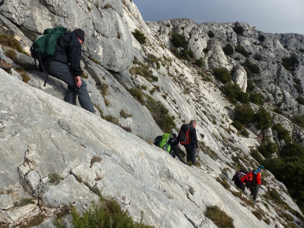 Ste Victoire-Tracés noir et vert-Refuge Baudino-Mercredi 30 décembre 2015 LAg4nG