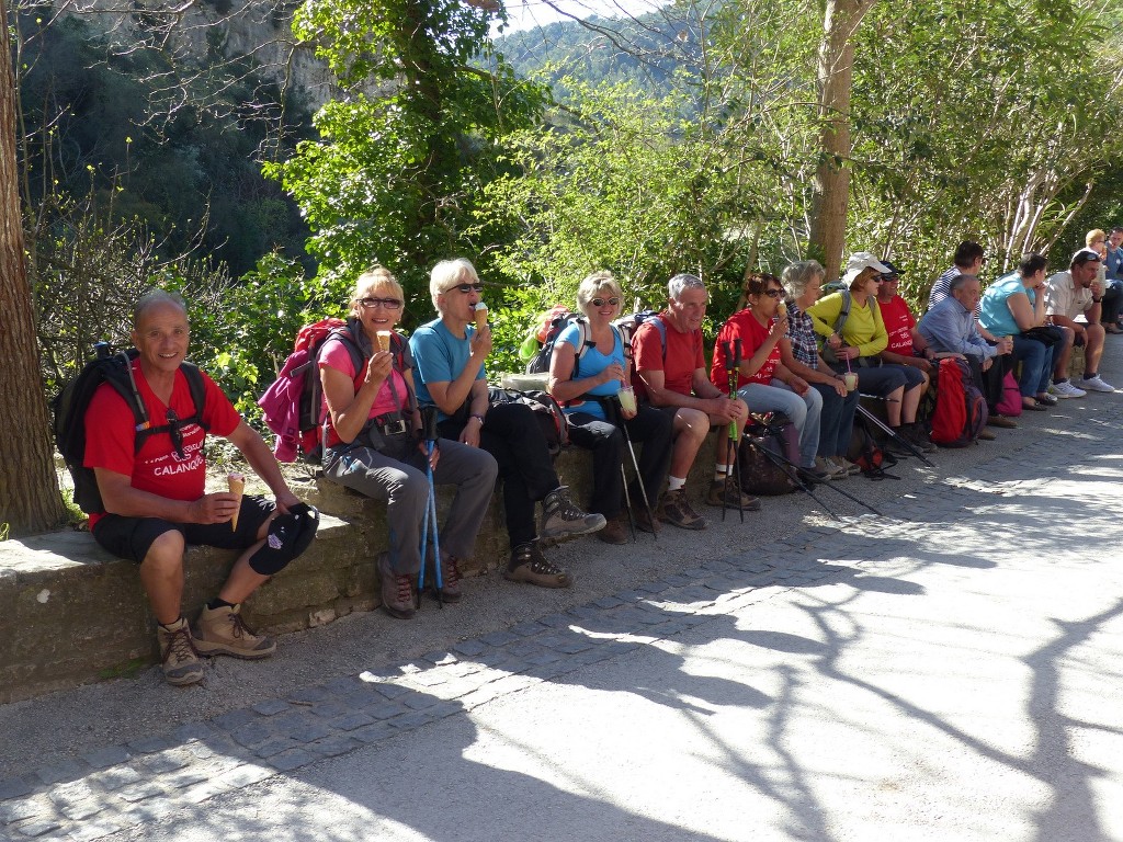 Fontaine de Vaucluse-Mourre de la Belle Etoile-Jeudi 9 avril 2015 IsHPDG