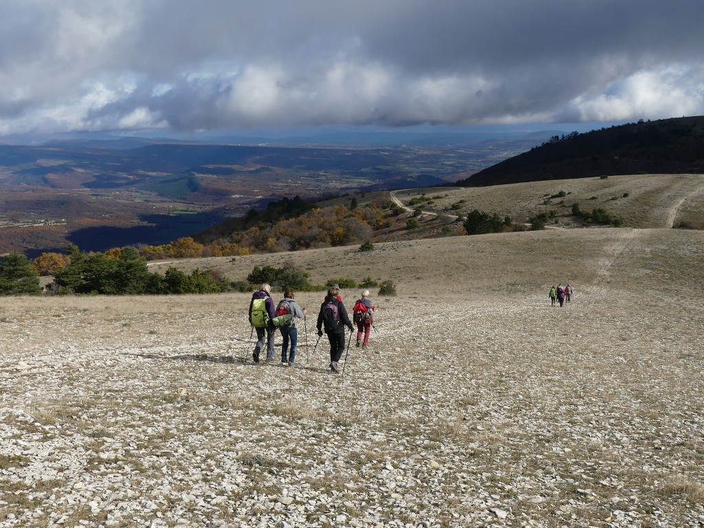 Cabrières-Crêtes du Grand Lubéron-Jeudi 28 novembre 2019 VwoZOX