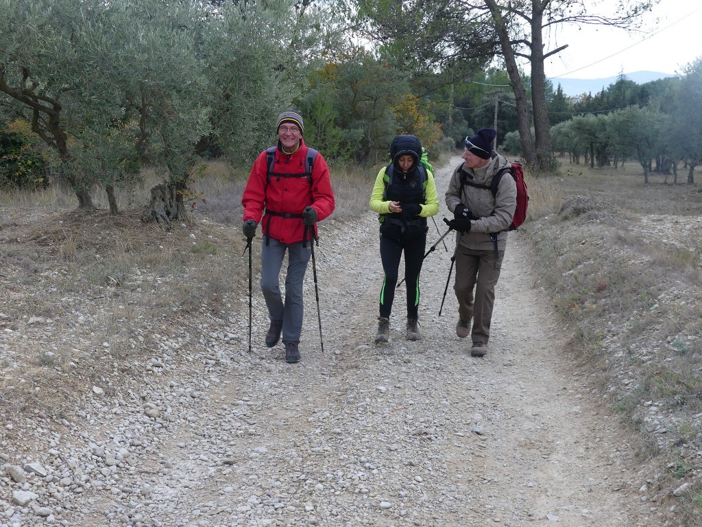 Lubéron-Vallon de l'Arc-Arche du Portalas-Jeudi 9 novembre 2017 0UzycF