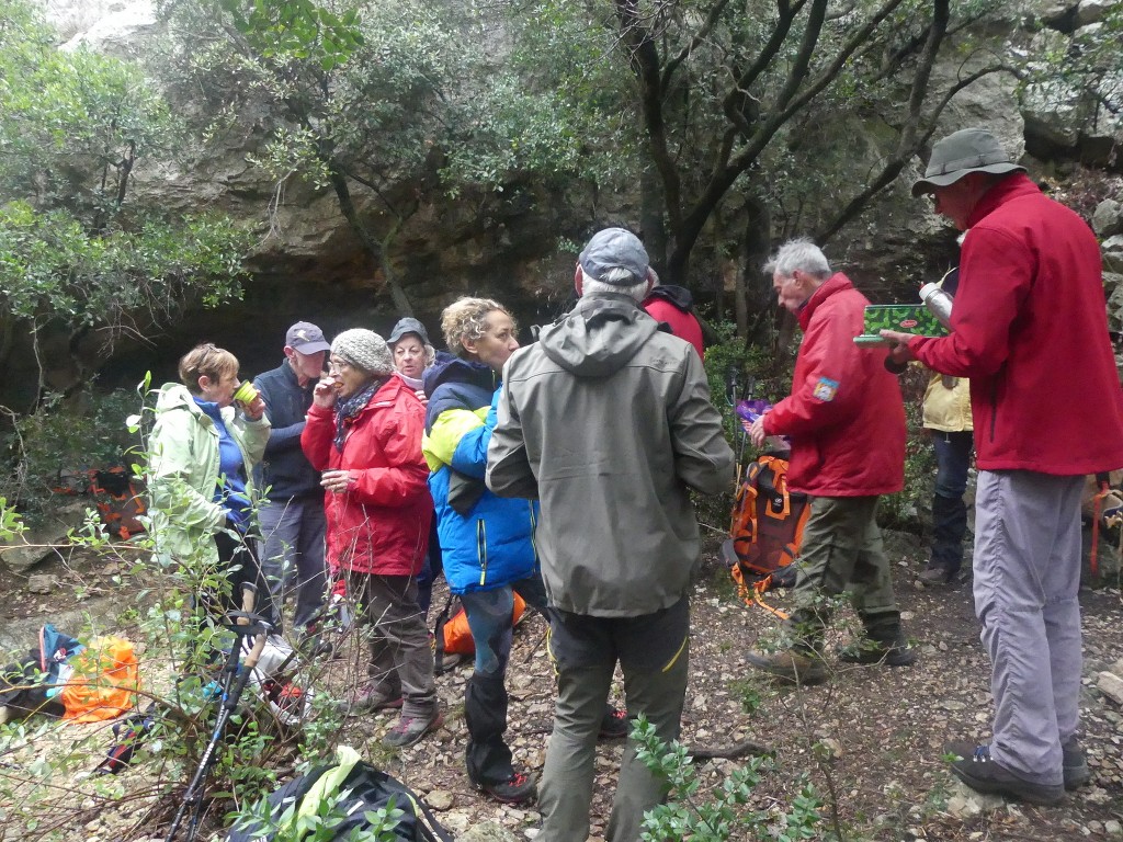 Garlaban-Lascours-Grand Vallon (les Cuvettes)-Jeudi 5 mars 2020 HNfcZE