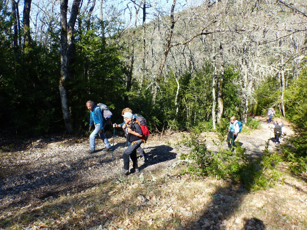 Buoux-Crêtes Lubéron-Aiguebrun-Jeudi 24 mars 2022 JXh1Pf