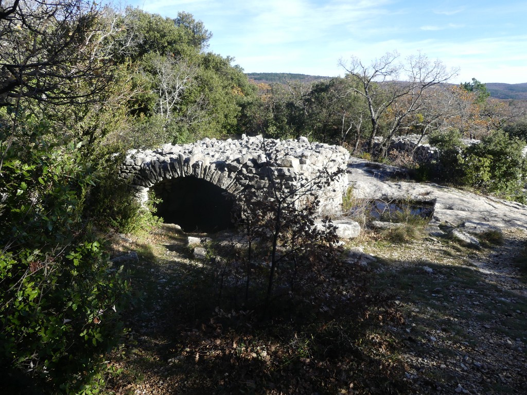 St Saturnin lès Apt-Les Aiguiers-Jeudi 29 novembre 2018 UDkN3p