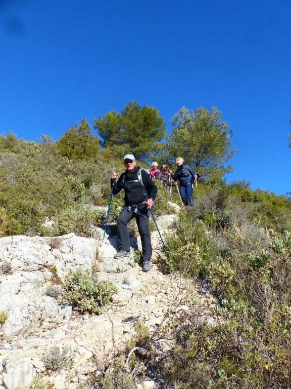 St Savournin-Grand Puech-Mont Julien-Jeudi 17 février 2022 X3CfzI