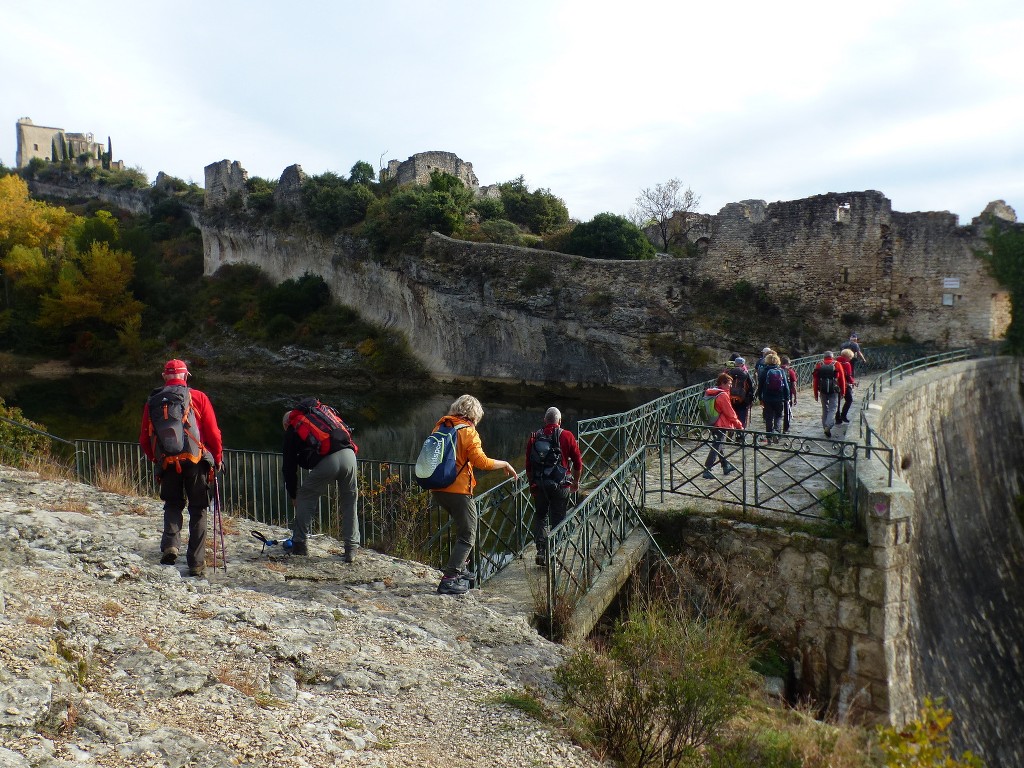 St Saturnin-lès-Apt Les Aiguiers-Jeudi 21 octobre 2021 ZOTLqE