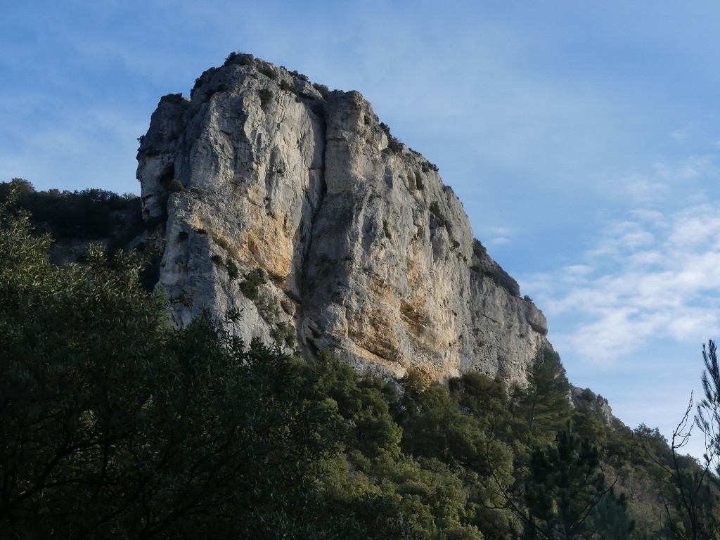 St Saturnin lès Apt-Baume RoustanJeudi 6 février 2020 ATJJ0R