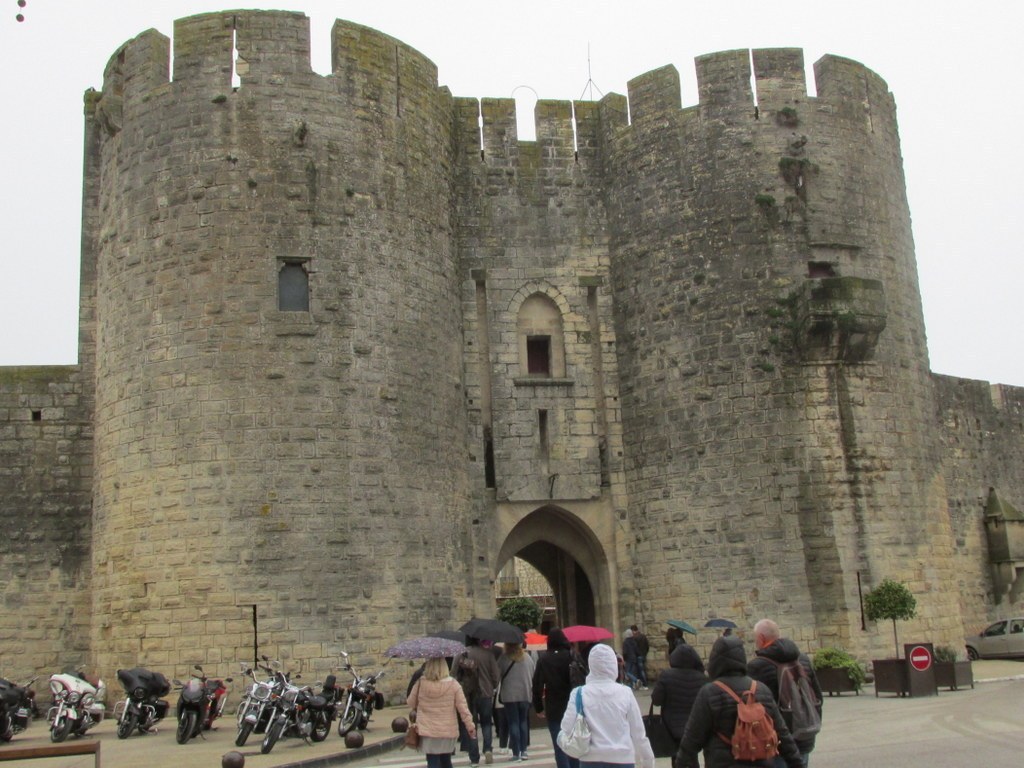 Aigues Mortes -  Suite - Samedi 14 avril 2018 HZp87D