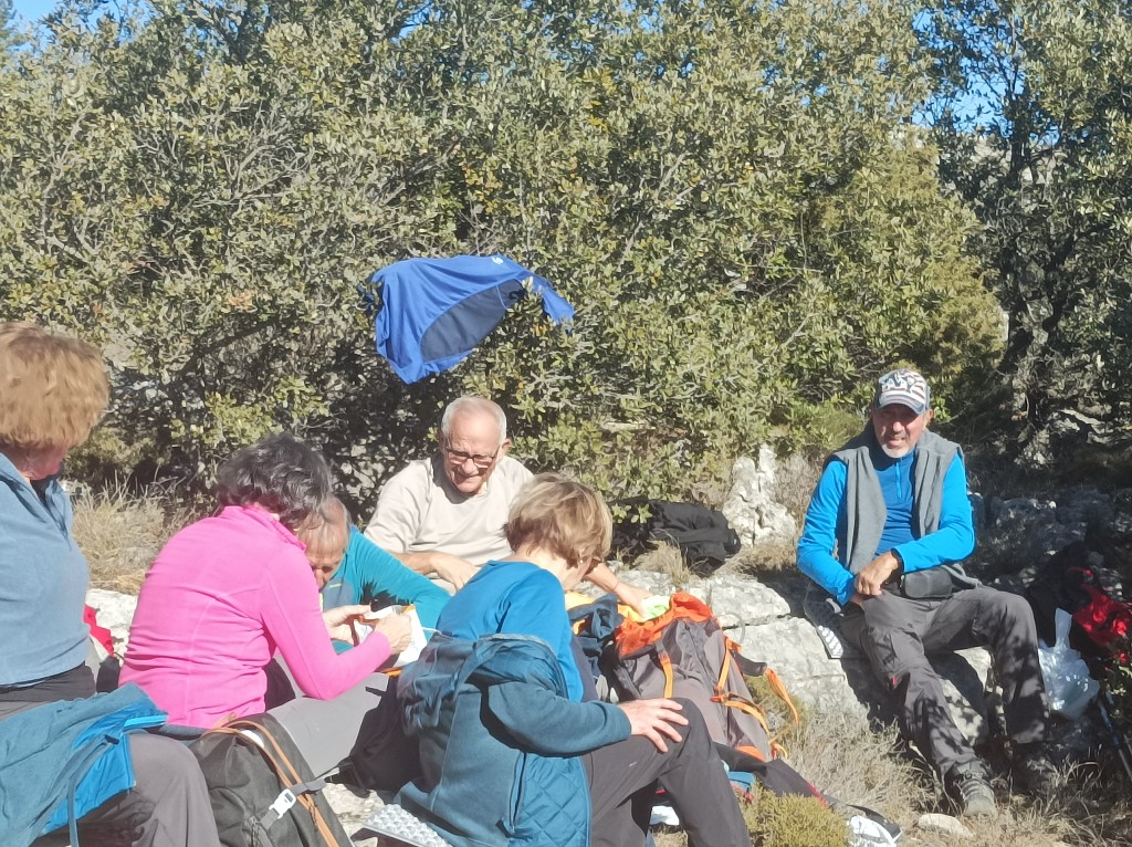 Chilbron-Crêtes de la Ste Baume-Jeudi 2 février 2023 HgJSlc