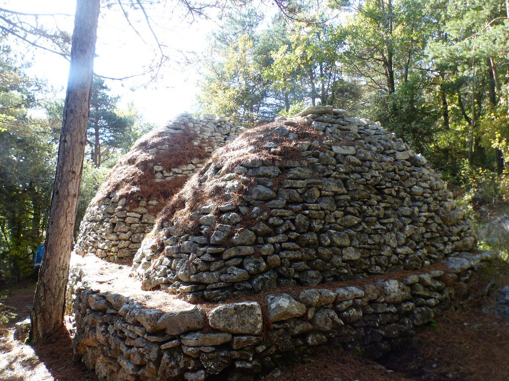 St Saturnin-lès-Apt Les Aiguiers-Jeudi 21 octobre 2021 IyANz0