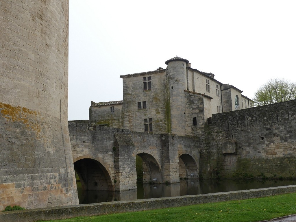 Aigues Mortes-Samedi 14 avril 2018 JHYDe7