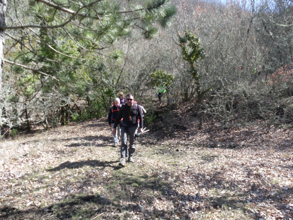 Buoux-Crêtes du Lubéron-Jeudi 22 mars 2018 KdDCom