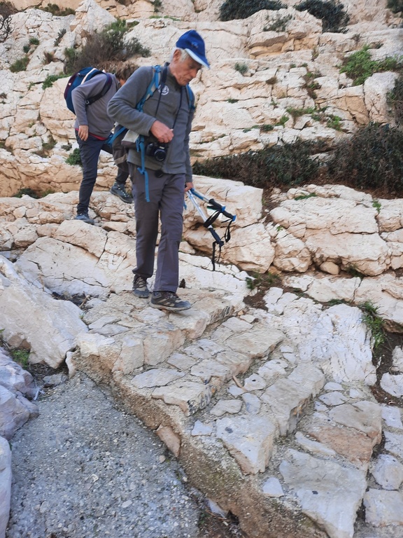 Calanques Sormiou, Morgiou, Sugiton-Jeudi 25 février 2021 T5MkOv