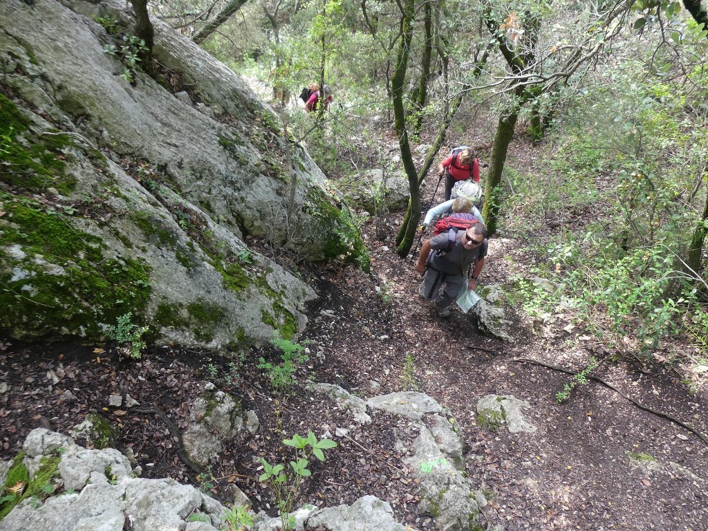 St Saturnin-lès-Apt-Baume Roustan-Jeudi 10 mai 2018 TOBpdY