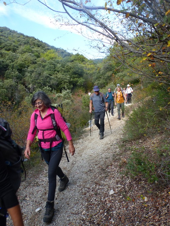 St Saturnin-lès-Apt Les Aiguiers-Jeudi 21 octobre 2021 ZOheEo