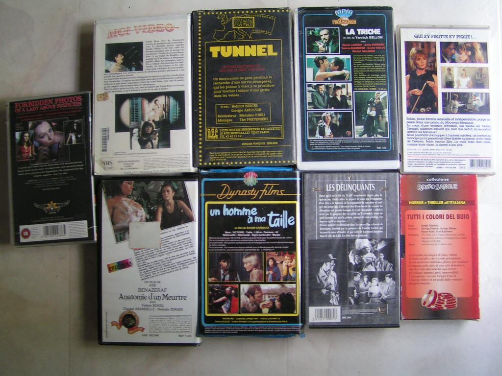 vends petits lot vhs dont des pas courantes BYWD1Z