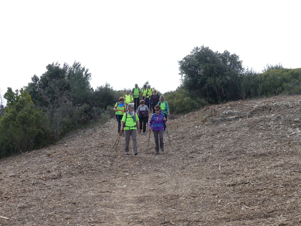 Rando Jaune 4 clubs à Ceyeste- Samedi 7 avril 2018 Ft6MLq