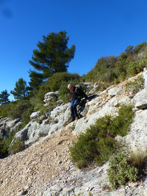 St Savournin-Grand Puech-Mont Julien-Jeudi 17 février 2022 GQrFER