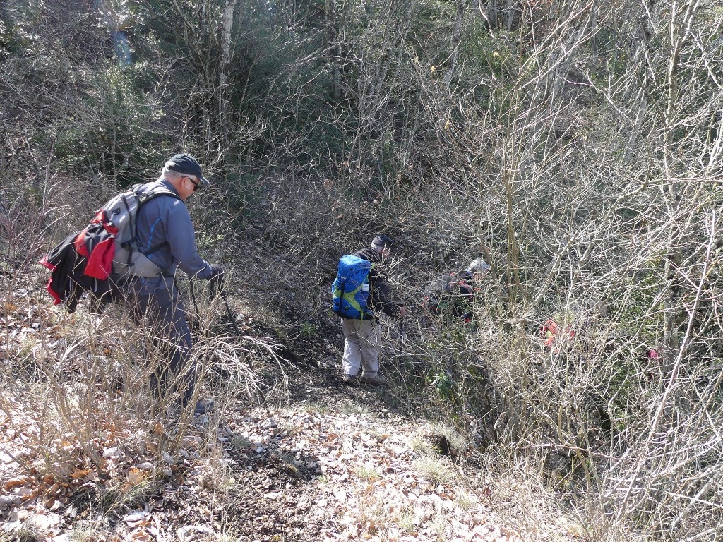 Buoux-Crêtes du Lubéron-Jeudi 22 mars 2018 SWSKGM