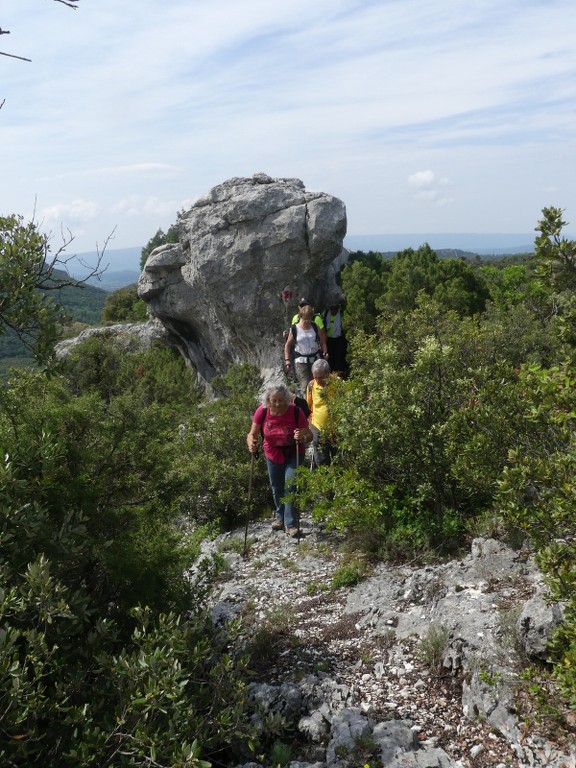 St Saturnin-lès-Apt-Baume Roustan-Jeudi 10 mai 2018 UU4lmS