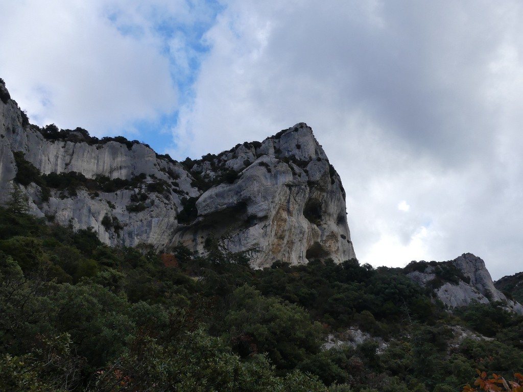 Lubéron-Vallon de l'Arc-Arche du Portalas-Jeudi 9 novembre 2017 AA0M0I