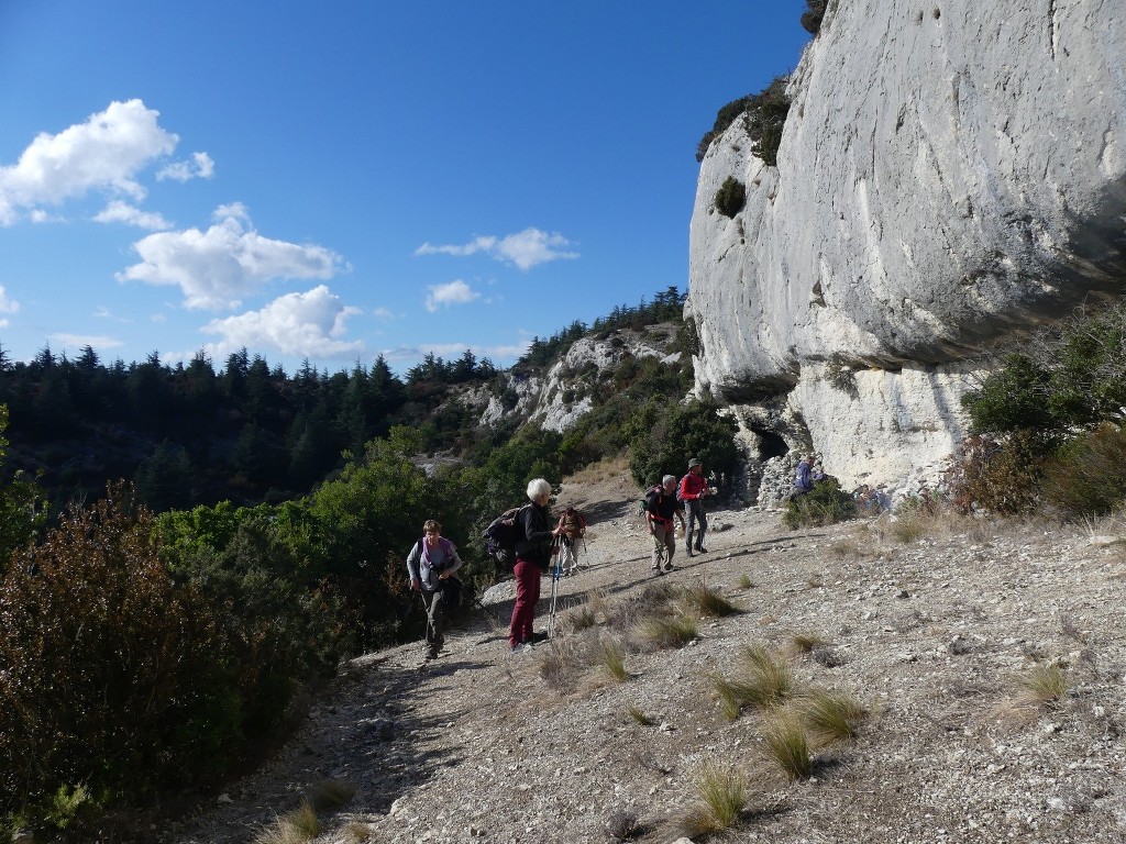 Lubéron-Vallon de l'Arc-Arche du Portalas-Jeudi 9 novembre 2017 FvRkHz