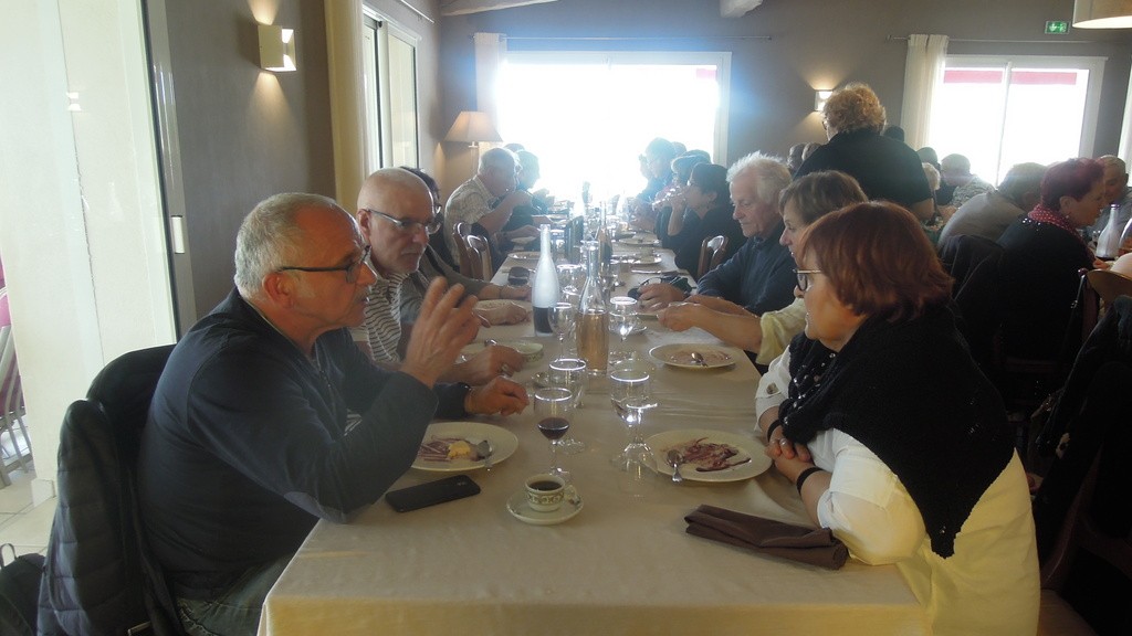  Anduze-Repas-Samedi 27 avril 2019 JmUXrx