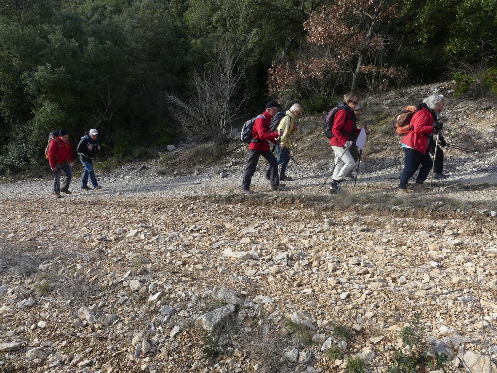 St Saturnin lès Apt-Baume RoustanJeudi 6 février 2020 JxZKtZ