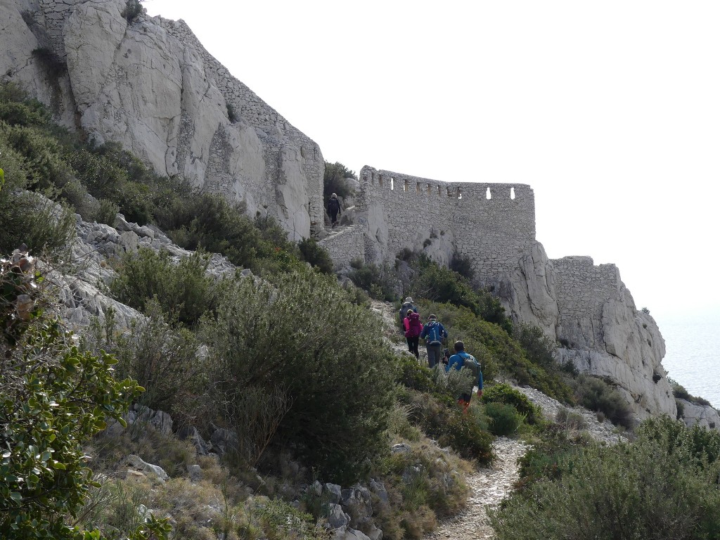 Calanques-Sormiou-Morgiou-Sugiton-Jeudi 23 février 2023 OEMvqM