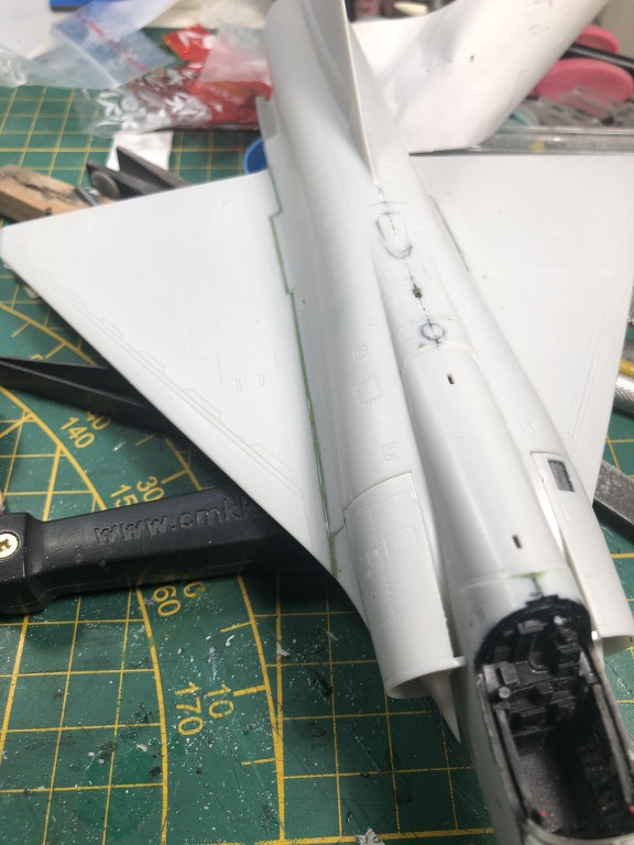 MIRAGE 2000-5F KINETIC 1/48 - Page 4 R8t4OW