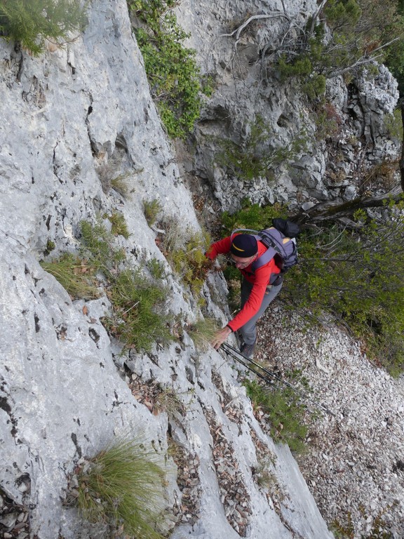 Lubéron-Vallon de l'Arc-Arche du Portalas-Jeudi 9 novembre 2017 V3luXa