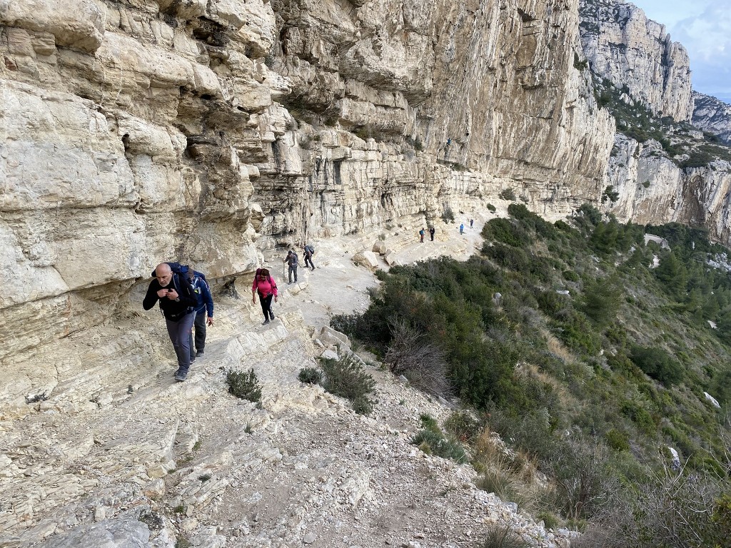 Calanques-Sormiou-Morgiou-Sugiton-Jeudi 23 février 2023 WKtGxf