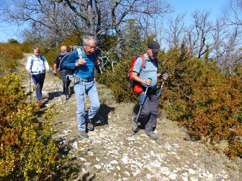 Buoux-Crêtes Lubéron-Aiguebrun-Jeudi 24 mars 2022 WatNN3