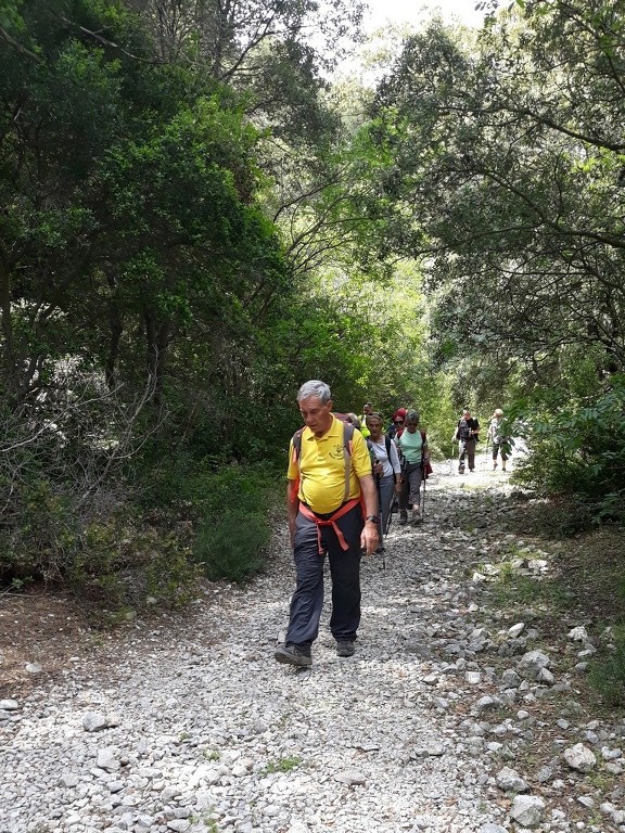 Mérindol- Gorges de Régalon - Samedi 5 mai 2018 H2vjia