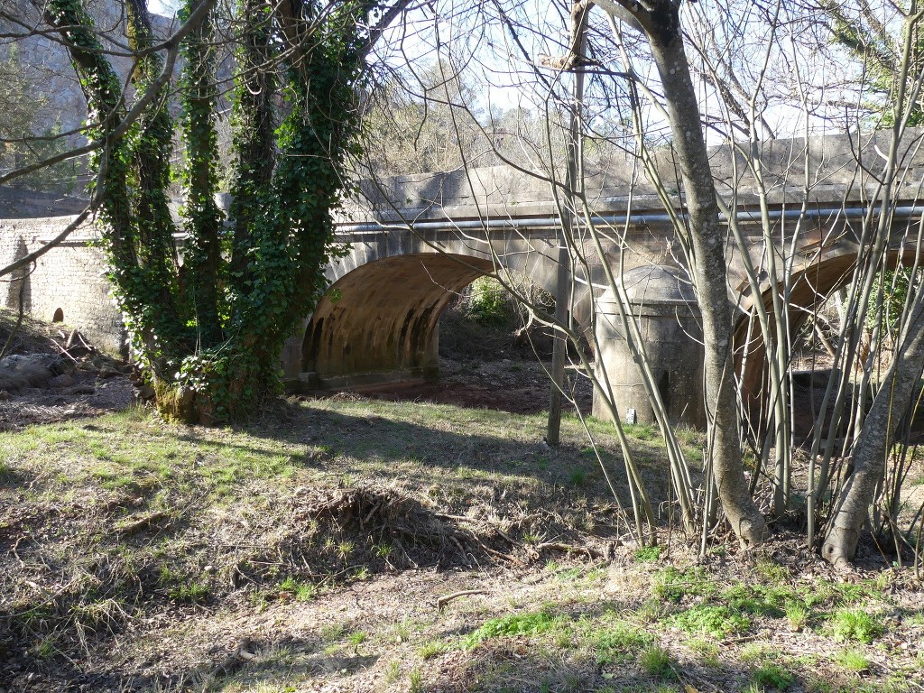 Cabasse-Trou aux Fées-Dolmen de la Gastée-Jeudi 8 février 2018 OBF7bF