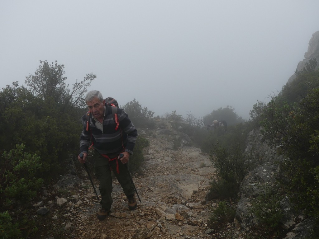 Garlaban-Lascours-Grand Vallon (les Cuvettes)-Jeudi 5 mars 2020 YPum6m