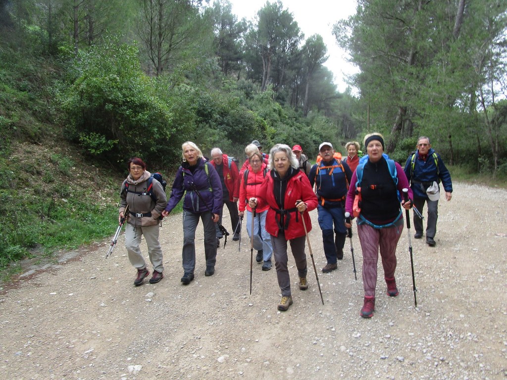 Cuges-Circuit des Jas-Jeudi 7 novemebre 2019 Yl8IxL