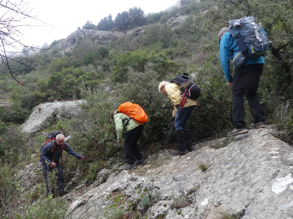 Garlaban-Lascours-Grand Vallon (les Cuvettes)-Jeudi 5 mars 2020 BWGYFk