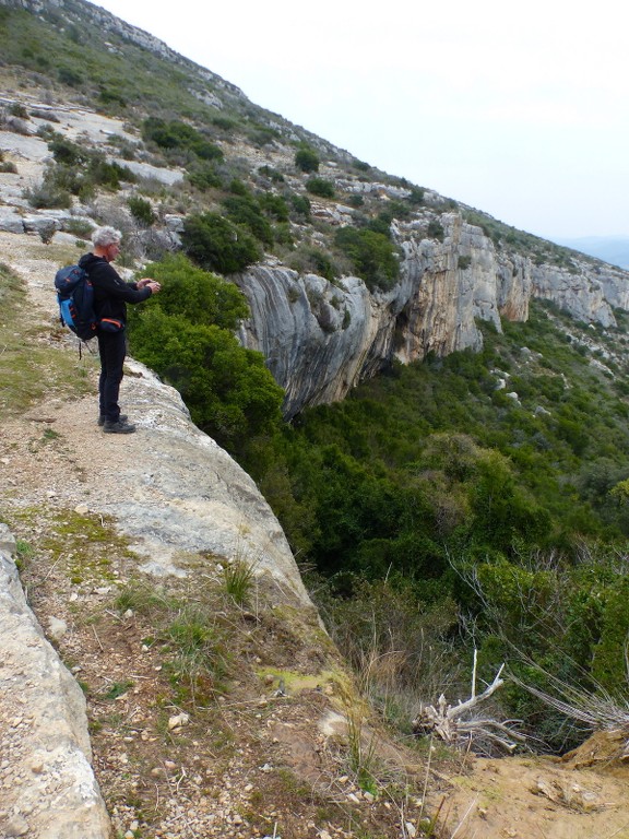 Garlaban-Lascours-Grand Vallon (les Cuvettes)-Jeudi 17 mars 2022 BbBz49