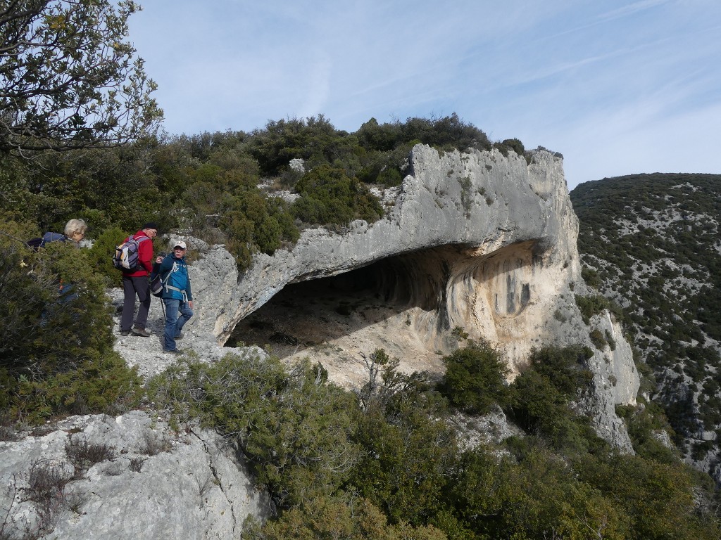 St Saturnin lès Apt-Baume RoustanJeudi 6 février 2020 C1h7y3