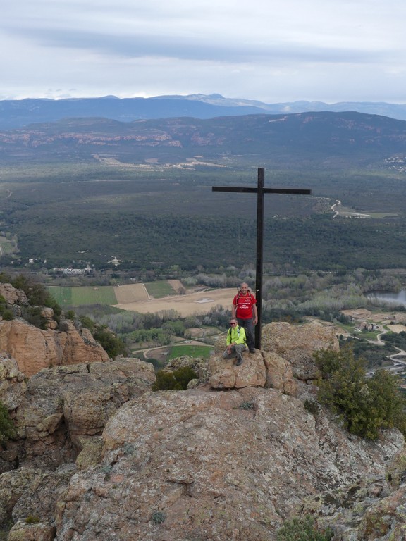 Traversée du Rocher de Roquebrune-Jeudi 29 mars 2018 DppC6n