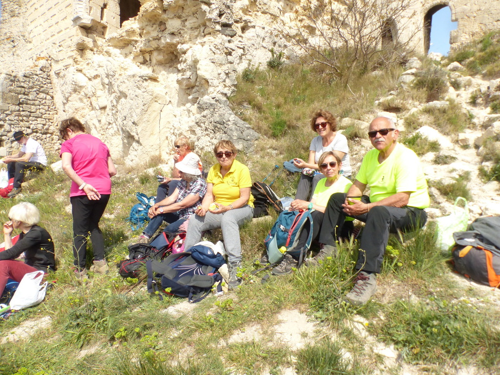 Lamanon-Castellas Roquemartine-Grottes de Calès-Jeudi 14 avril 2022 Gb3wR5