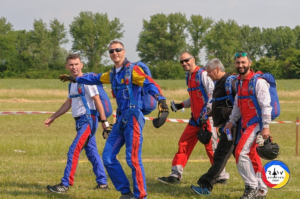 Clinceni Airshow - 02 Iunie 2018, ora 10.00 IS65r6