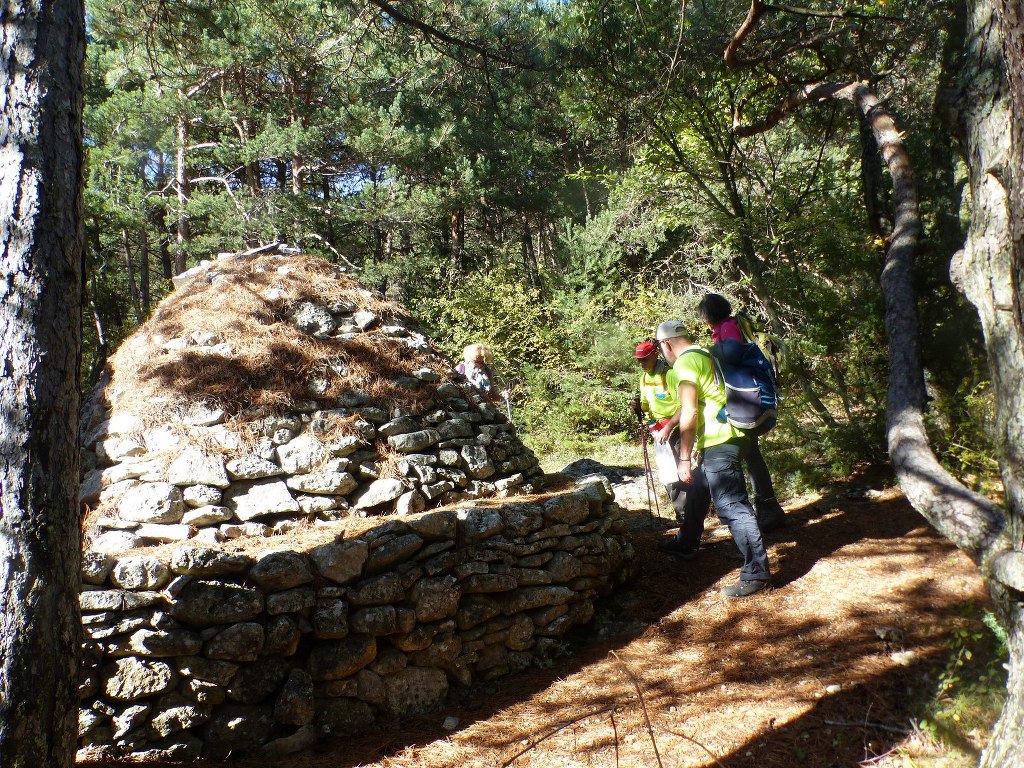 St Saturnin-lès-Apt Les Aiguiers-Jeudi 21 octobre 2021 JioRJ6